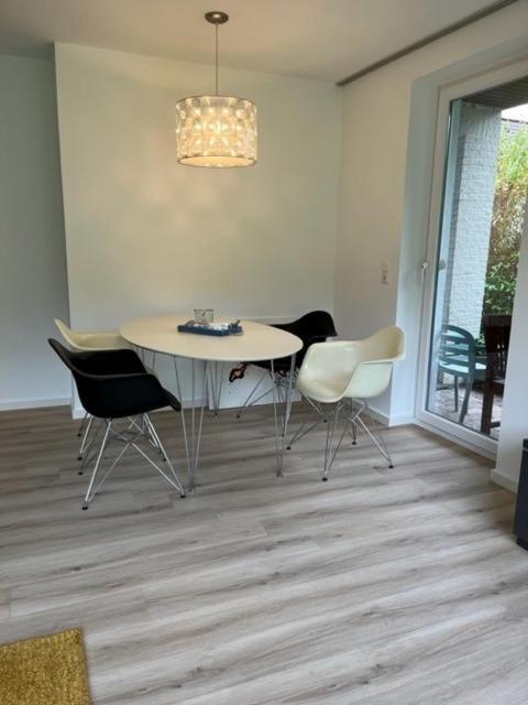 Ostseeparadies Mit Garten, 3 Zimmer, Strandnah Scharbeutz Εξωτερικό φωτογραφία